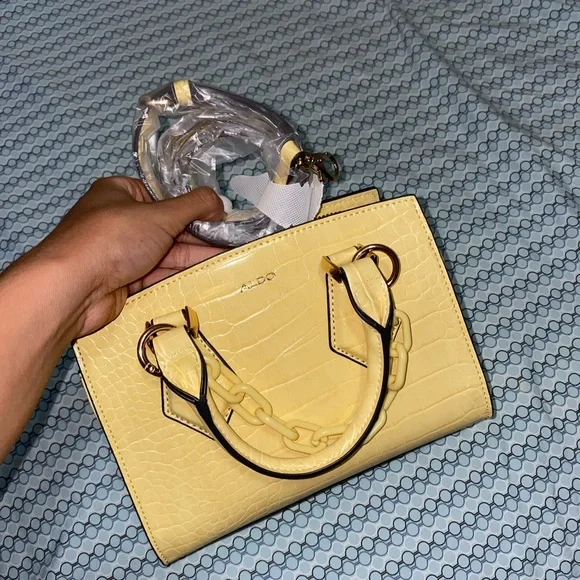 Aldo poshmark store